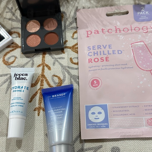 NEW Beauty Bundle - Picture 3 of 5